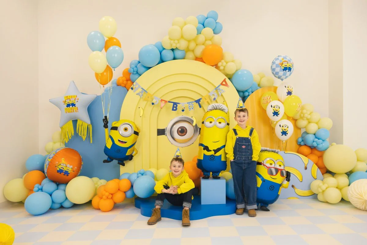 Folie Helium Ballon Minions 35x35cm Blauw Leeg - Image 4