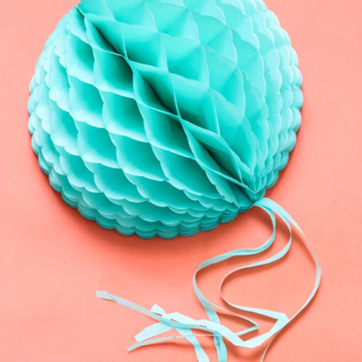 Honeycomb Bal Turquoise Franje 30cm - Image 3