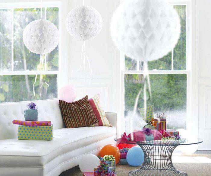 Honeycomb Bal Wit Franje 30cm - Image 2
