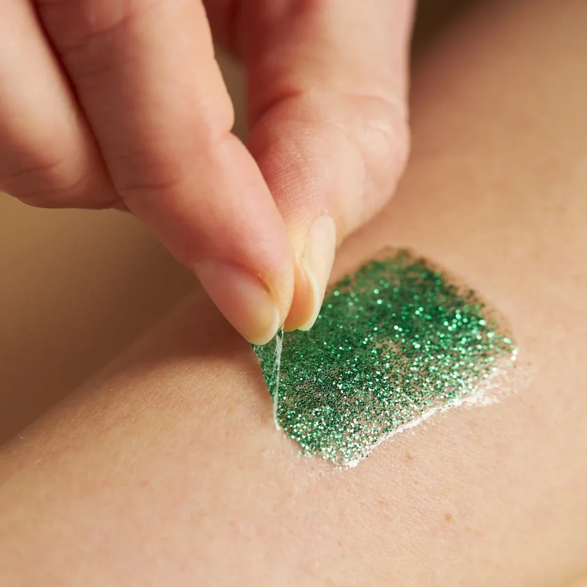 Moon Glitter Peel-Off Glitter Fix Gel 15ml - Image 9