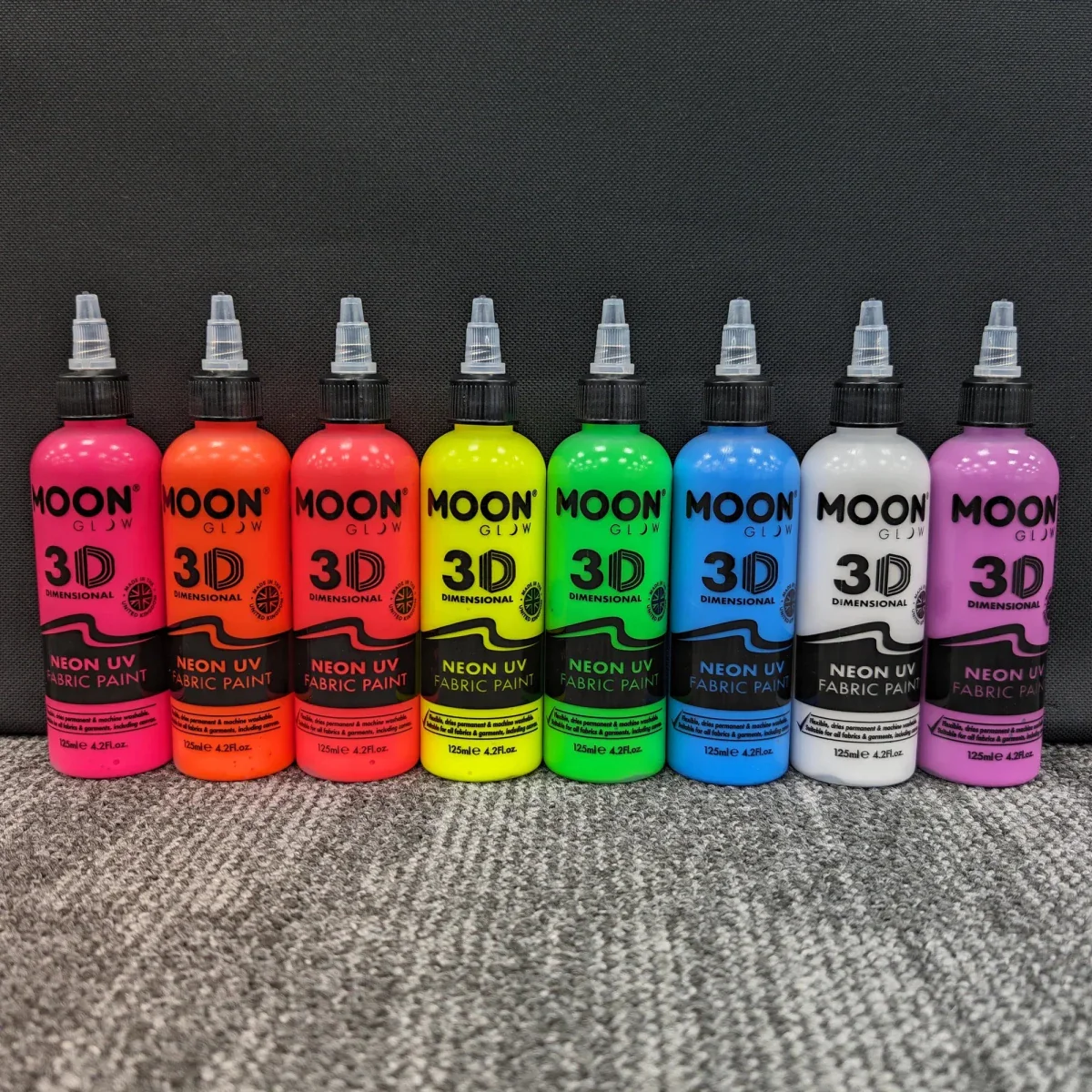 Moon Glow Neon UV Fabric Paint 125ml Intense Green 125ml - Image 2
